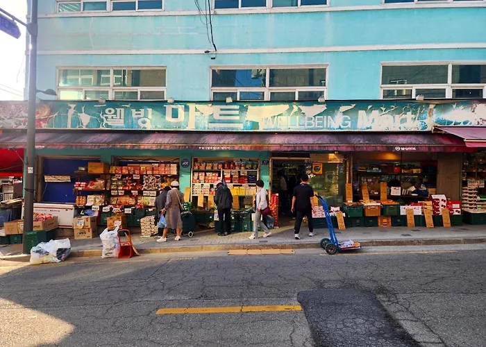 Slow Huam #서울 #용산 #명동 #종로 #이태원 #남산 #경리단길 #해방촌 #신흥시장 #최대9인 Apartamento Seúl